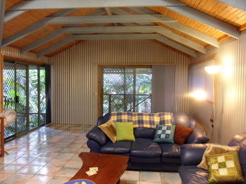 Treetops Accommodation Montville - Accommodation QLD 85