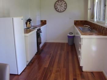 Yarra Glen Racecourse Apartments - Accommodation QLD 1