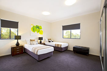 Astina Serviced Apartments - Central - Accommodation QLD 1