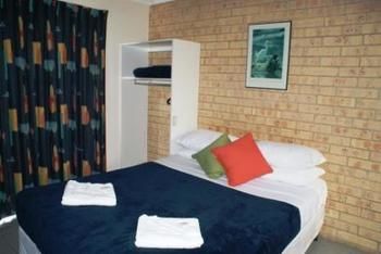 Coolum Budget Accommodation - Accommodation QLD 5