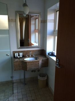 Darcys Hotel At Homebush - Accommodation QLD 7