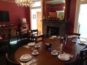 Darcys Hotel At Homebush - Accommodation QLD 14