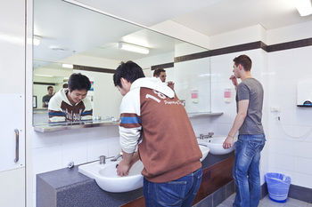 Melbourne Metro YHA - Hostel - Accommodation QLD 7