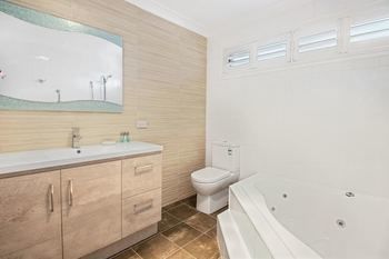 Forresters Beach Bed & Breakfast - Accommodation QLD 4