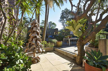 Bondi Beach House - Accommodation QLD 2