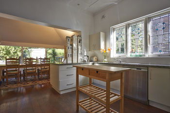 Bondi Beach House - Accommodation QLD 5