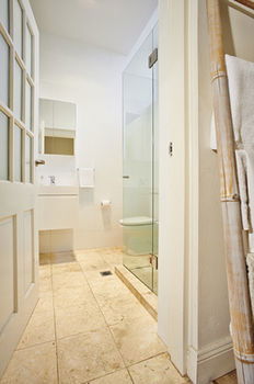 Bondi Beach House - Accommodation QLD 21