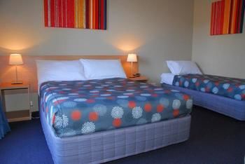 Sands Hotel, Maroubra - Accommodation QLD 9