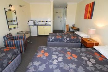 Sands Hotel, Maroubra - Accommodation QLD 15