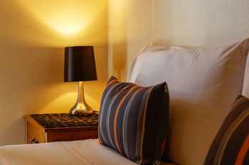 Sands Hotel, Maroubra - Accommodation QLD 25
