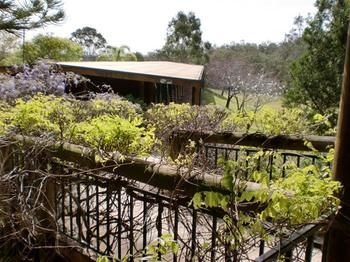 Hunter Country Lodge - Accommodation QLD 4