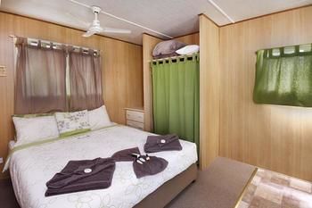 Mapleton Cabins & Caravan Park - Accommodation QLD 5