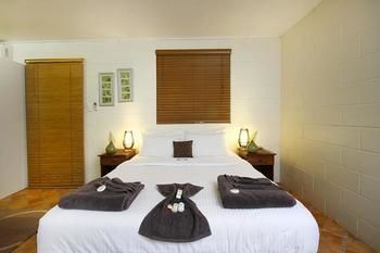 Mapleton Cabins & Caravan Park - Accommodation QLD 13