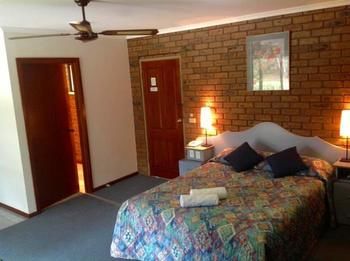 Tooleybuc Motel - Accommodation QLD 0