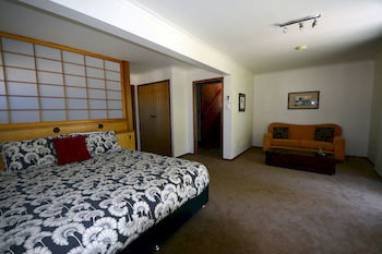 Beachview Homestay - Accommodation QLD 9