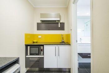 The Abbey Motor Inn - Accommodation QLD 15