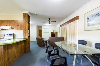 The Abbey Motor Inn - Accommodation QLD 29