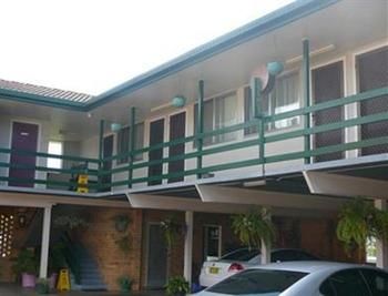 Civic Motel - Accommodation QLD 1
