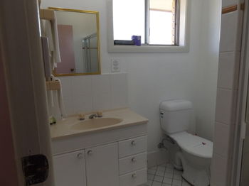 Civic Motel - Accommodation QLD 12