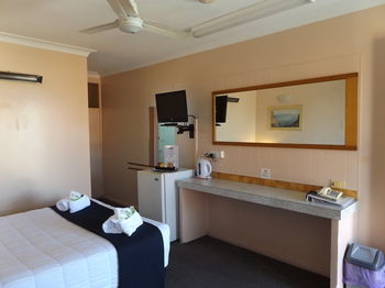 Civic Motel - Accommodation QLD 23