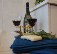 LaposAuberge Angara Bed and Breakfast - Accommodation QLD