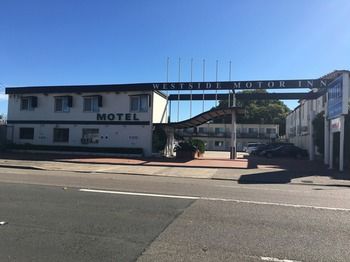 Westside Motor Inn - Accommodation QLD 1