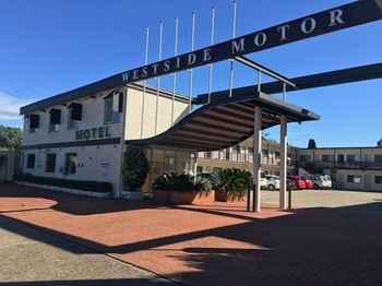 Westside Motor Inn - Accommodation QLD 2