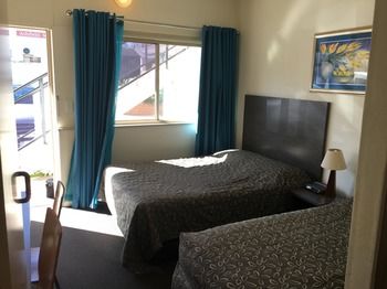 Westside Motor Inn - Accommodation QLD 4
