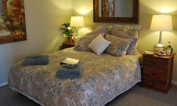 Meurants Manor Bed And Breakfast - Accommodation QLD 49