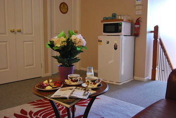 Meurants Manor Bed And Breakfast - Accommodation QLD 70