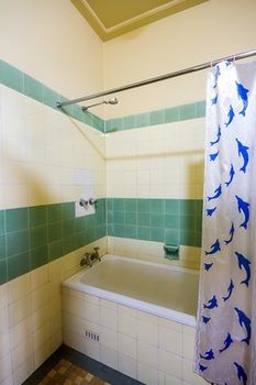 Grand Hotel Rockdale - Accommodation QLD 2