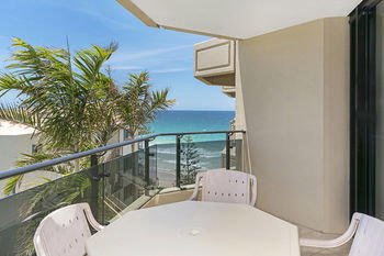 Clubb Coolum Beach Resort - Accommodation QLD 17