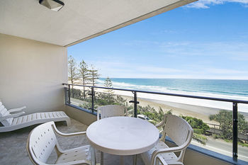 Clubb Coolum Beach Resort - Accommodation QLD 19