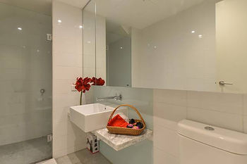 Anchor On Spencer - Accommodation QLD 4