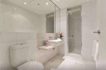 Anchor On Spencer - Accommodation QLD 8