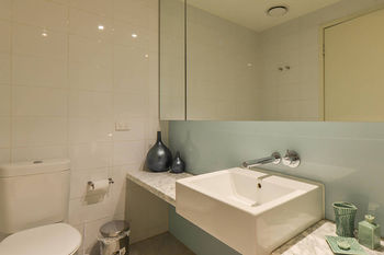 Anchor On Spencer - Accommodation QLD 9