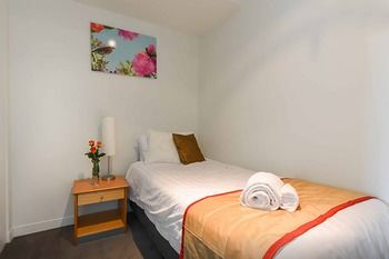 Anchor On Spencer - Accommodation QLD 17