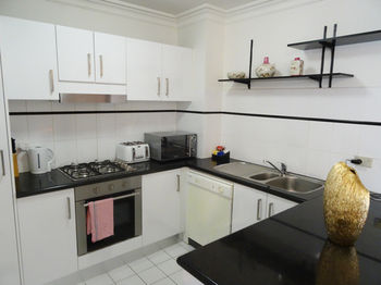 Anchor On Little Collins - Accommodation QLD 44