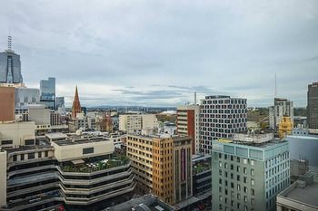 Anchor On Collins - Accommodation QLD 5