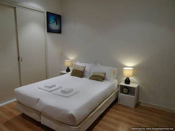 Anchor On Collins - Accommodation QLD 9