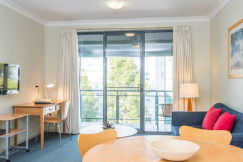 The Brighton Apartments - Accommodation QLD 17