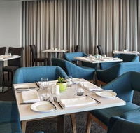 Best Western Plus Lake Kawana Hotel - Accommodation QLD