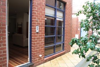 Apartment2c - Old Hat Factory - Accommodation QLD 12