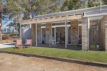 Block Eight - Accommodation QLD 11