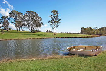 Block Eight - Accommodation QLD 16