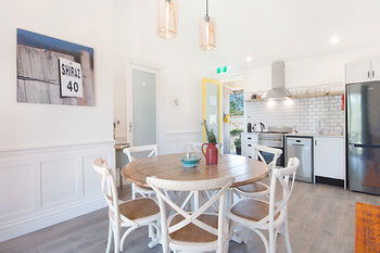 Block Eight - Accommodation QLD 37