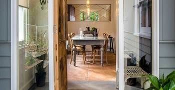 White Gates Cottage - Accommodation QLD 6