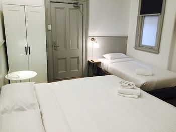 Dalziel Lodge - Accommodation QLD 7