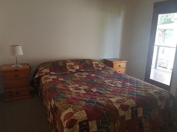 Bentley Waterfront Motel & Cottages - Accommodation QLD 31