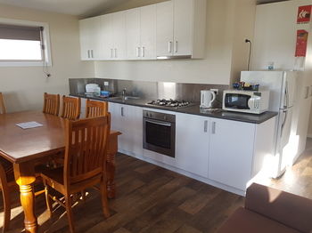 Bentley Waterfront Motel & Cottages - Accommodation QLD 76